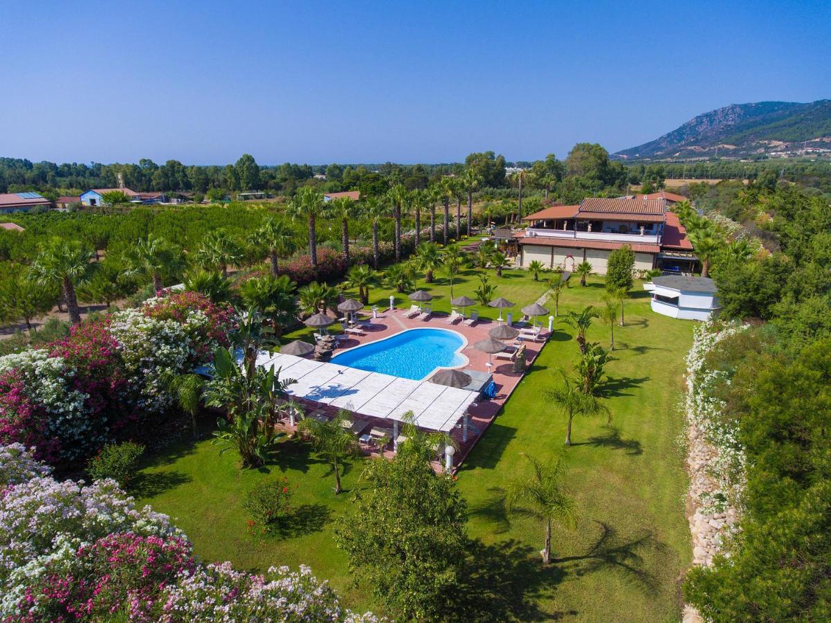 Hotel Rurale Orti Di Nora & Spa Santa Margherita di Pula Exterior photo